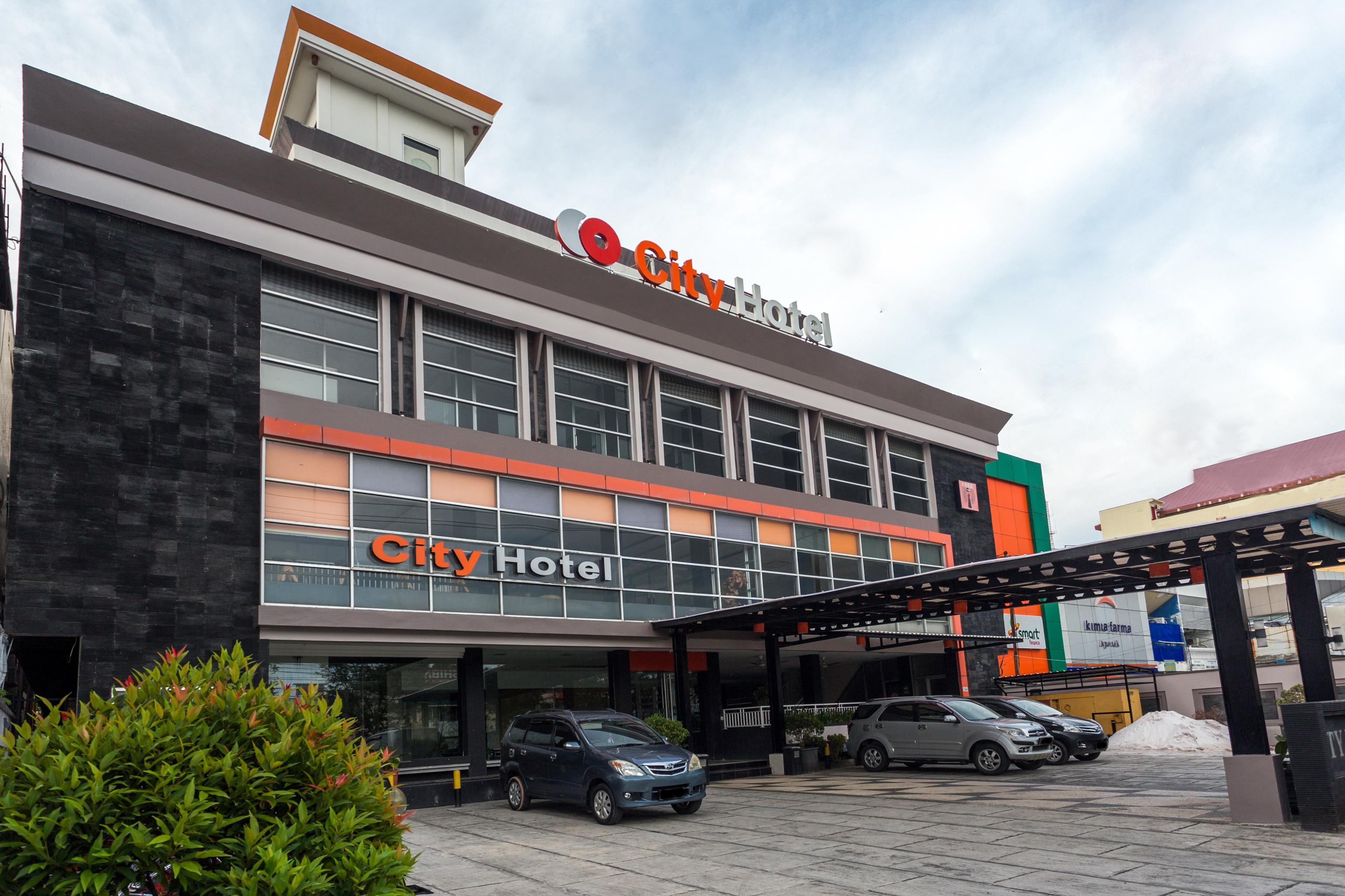 Capital O 769 City Hotel Баликпапан Екстериор снимка