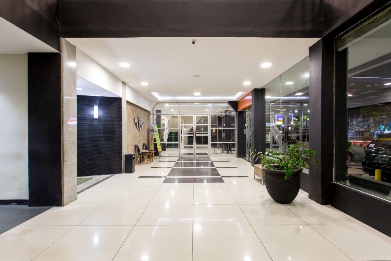 Capital O 769 City Hotel Баликпапан Екстериор снимка